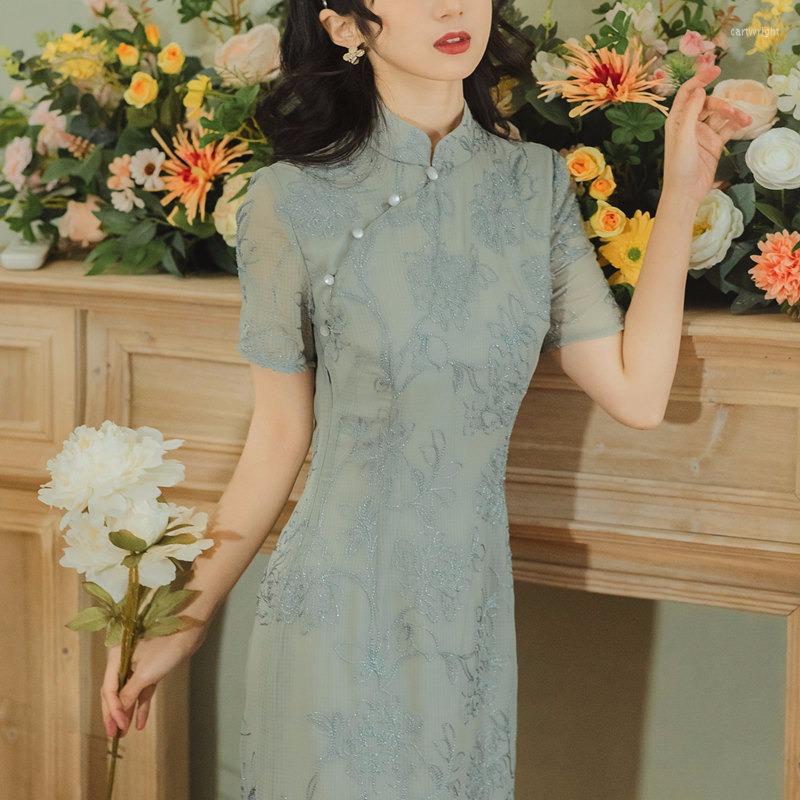 Ethnic Clothing Summer Female Literature And Art Chinese Heavy Industry Embroidery Improved Cheongsam Fairy Style Slim Dress
Ethnic Clothing Summer Female Literature And Art Chinese Heavy Industry Embroidery Improved Cheongsam Fairy Style Slim Dress