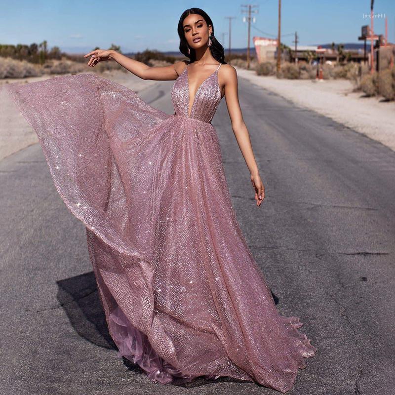 Party Dresses Arrival Sexy V-Neck Spaghetti Straps Backless A-Line Glitter Tulle Prom Dress Evening Gown Vestido Formatura Longo, Black
Party Dresses Arrival Sexy V-Neck Spaghetti Straps Backless A-Line Glitter Tulle Prom Dress Evening Gown Vestido Formatura Longo, Black