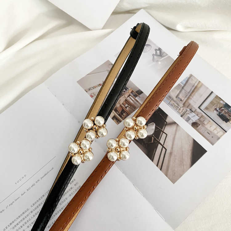 Korean Waist Chain Belt for Women & Men - Stylish Pearl Flower Buckle Accessory for Dresses, Sweaters & More, Black
Korean Waist Chain Belt for Women & Men - Stylish Pearl Flower Buckle Accessory for Dresses, Sweaters & More, Black