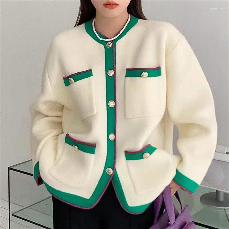 Women's Knits Korea Version Women Sweater Small Fragrance Hit Color Retro Four-pocket Knitted Female Cardigan Jacket, Sky blue
Women's Knits Korea Version Women Sweater Small Fragrance Hit Color Retro Four-pocket Knitted Female Cardigan Jacket, Sky blue