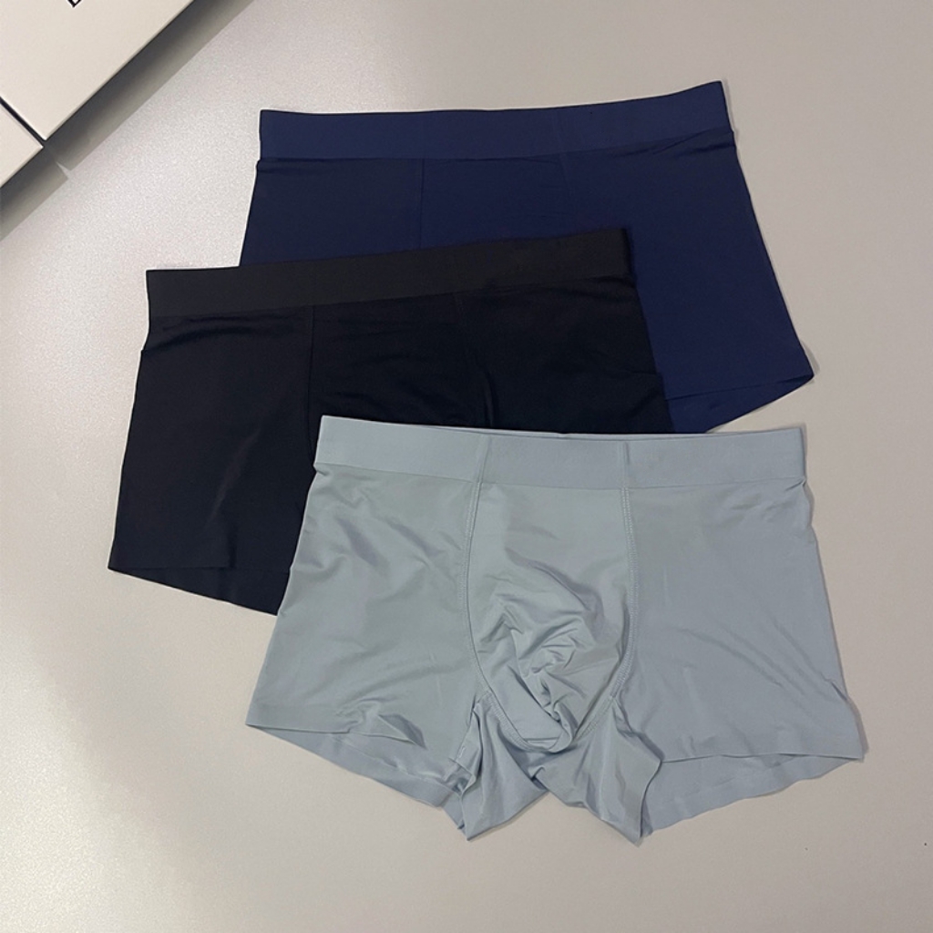 Underpants Designer Men's Panties Traceless Boutique Ice Silk Breathable Boxer Pants 3 pieces, Black+blue+gray 01
Underpants Designer Men's Panties Traceless Boutique Ice Silk Breathable Boxer Pants 3 pieces, Black+blue+gray 01