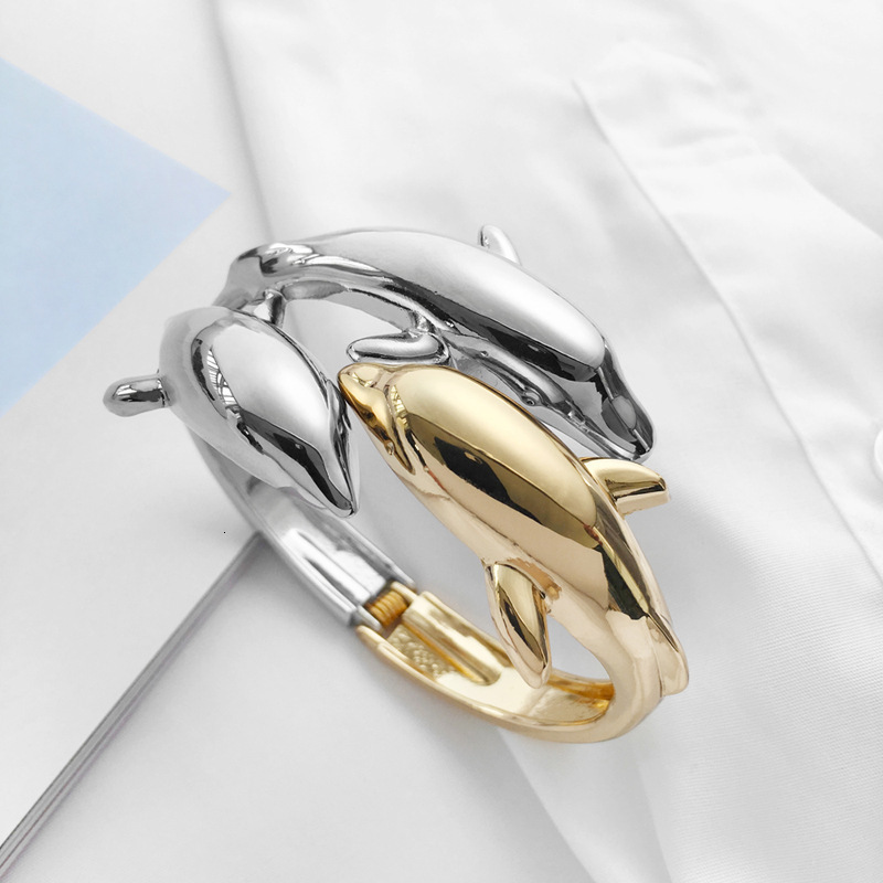 Bangle Gold Silver color exquisite luxury gorgeous fashion Dolphins bracelet charm jewelry women lady birthday gift 230313
Bangle Gold Silver color exquisite luxury gorgeous fashion Dolphins bracelet charm jewelry women lady birthday gift 230313