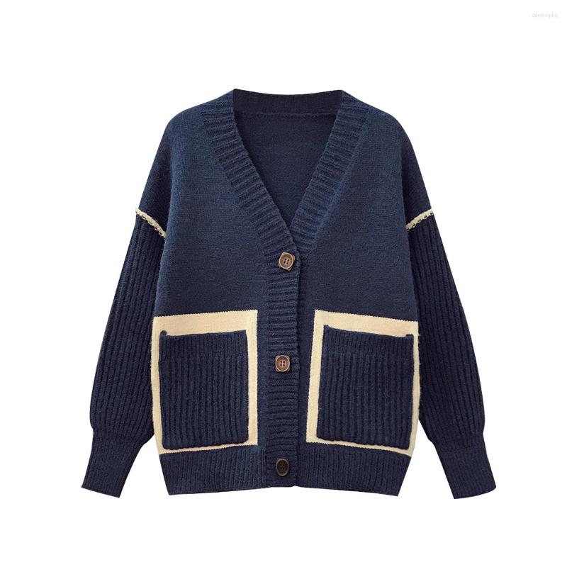 Women's Knits Large Women's Knitted Sweater 2023 Spring Loose Color Matching V-neck Age Reducing Cardigan Coat
Women's Knits Large Women's Knitted Sweater 2023 Spring Loose Color Matching V-neck Age Reducing Cardigan Coat