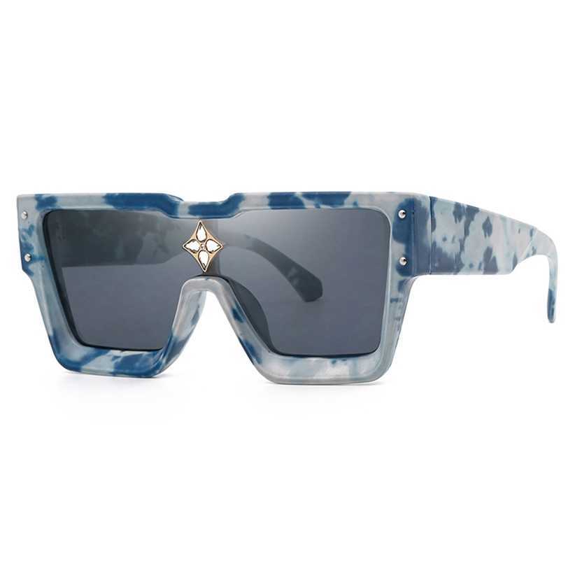 Sunglasses 2023 new fashion men's and women's large frame square diamond millionaire sunglasses
Sunglasses 2023 new fashion men's and women's large frame square diamond millionaire sunglasses