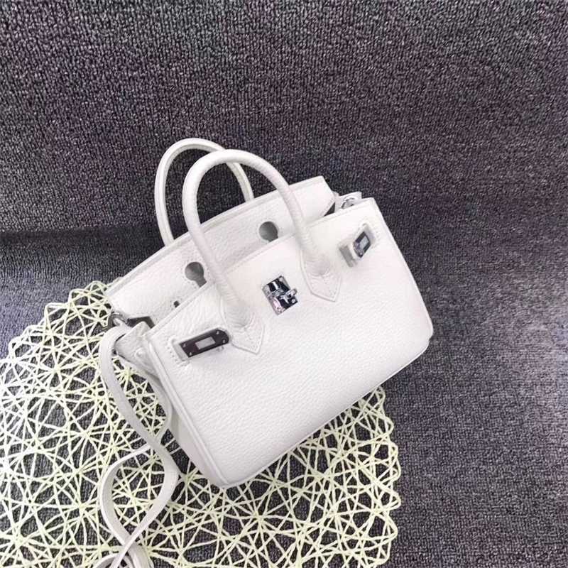 designer women handbag birkin Silver buckle bags lychee bag mini handbag top layer cowhide single shoulder messenger bag 2023 new small bag, Black 20cm
designer women handbag birkin Silver buckle bags lychee bag mini handbag top layer cowhide single shoulder messenger bag 2023 new small bag, Black 20cm