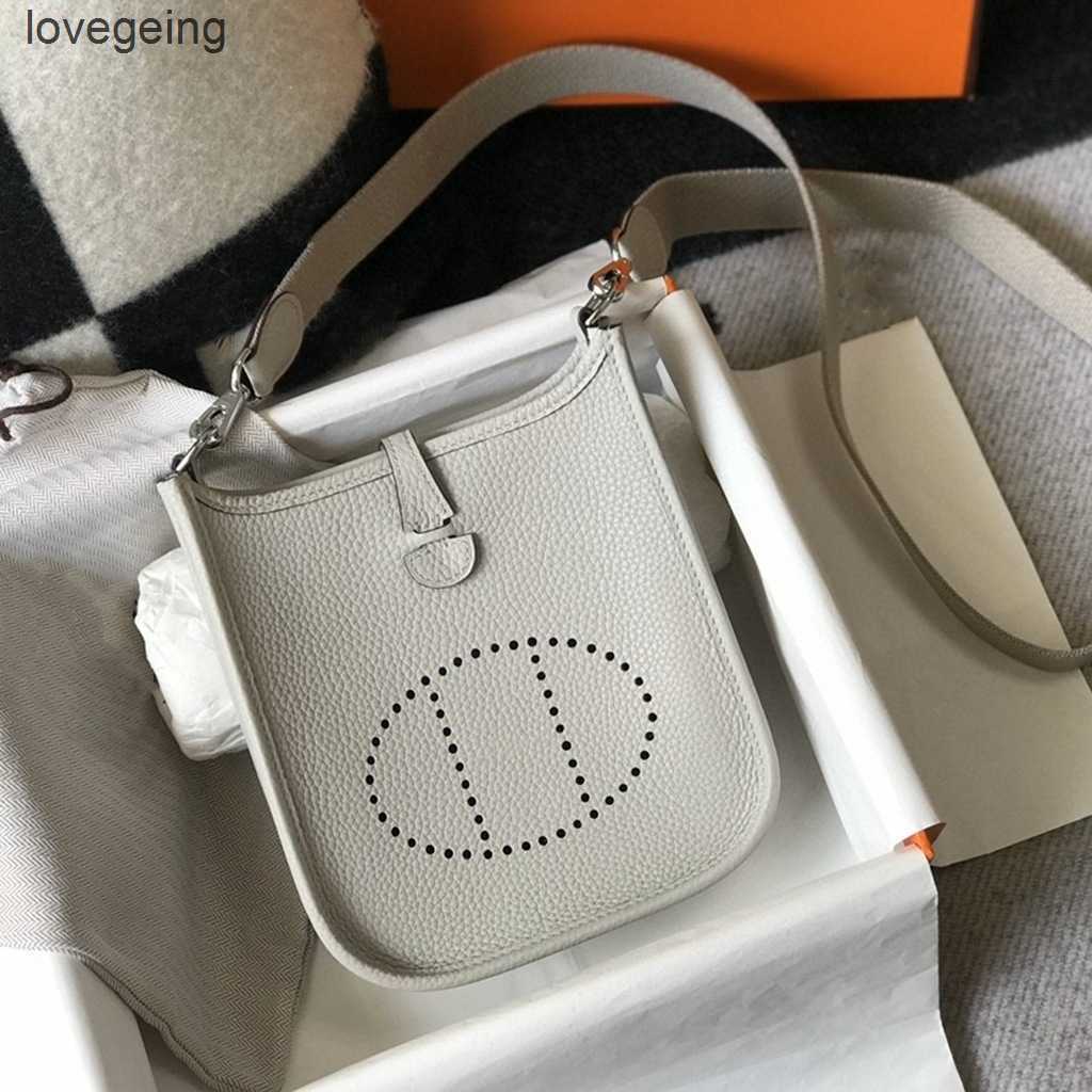 Tote Designer Bag H ermes Out Evelynnbag Litchi Casual Bags Hollow Genuine 2023 Leather Pattern Shoulder Crossbody 18cm C160, Almond green
Tote Designer Bag H ermes Out Evelynnbag Litchi Casual Bags Hollow Genuine 2023 Leather Pattern Shoulder Crossbody 18cm C160, Almond green