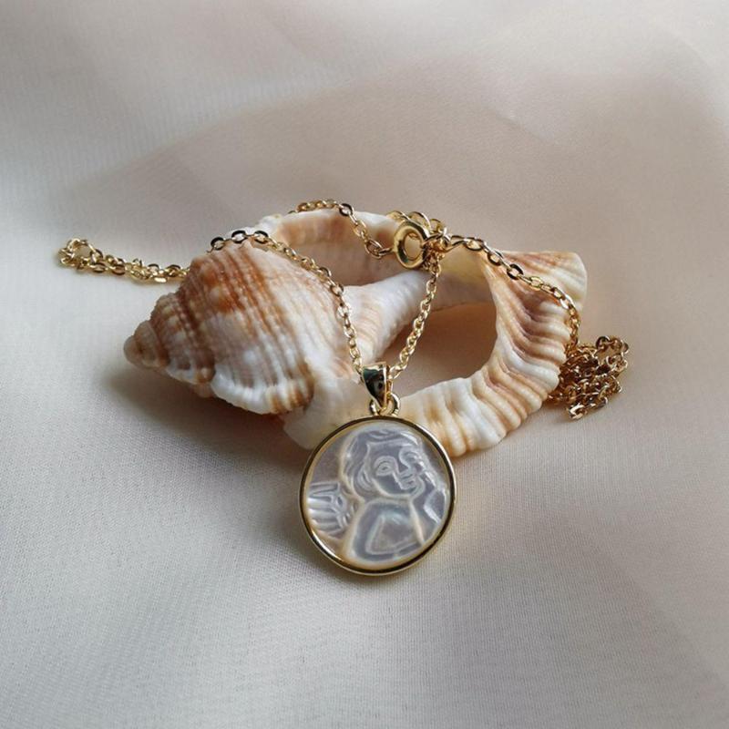 Pendant Necklaces 1lot(2pcs) Natural Mother Of Pearl Shell Necklace Quiet Angel For Women
Pendant Necklaces 1lot(2pcs) Natural Mother Of Pearl Shell Necklace Quiet Angel For Women