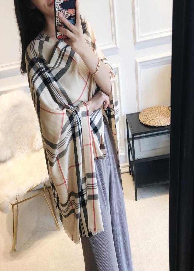 Fashion Brand Long Scarf size 180x70cm Women autumn Red heart Cashmere Scarf Warm cotton Scarves Plaid Shawls5599920 
Fashion Brand Long Scarf size 180x70cm Women autumn Red heart Cashmere Scarf Warm cotton Scarves Plaid Shawls5599920