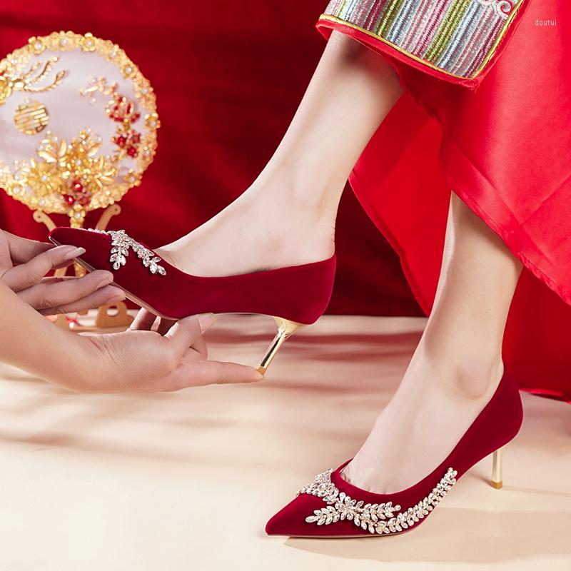 Dress Shoes Bride Chinese Style Show He Clothes Red High-heeled Not Tired Feet, Wine red8cm
Dress Shoes Bride Chinese Style Show He Clothes Red High-heeled Not Tired Feet, Wine red8cm