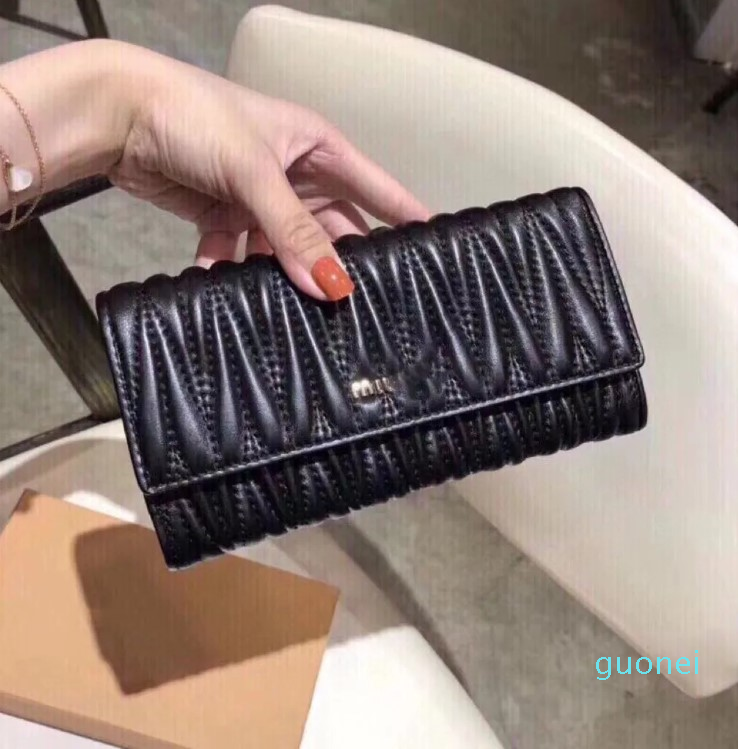 Designer-2023 Designers women's purse niche folding change two fold cowhide short style everything simple cute mini student card bag, Pink
Designer-2023 Designers women's purse niche folding change two fold cowhide short style everything simple cute mini student card bag, Pink