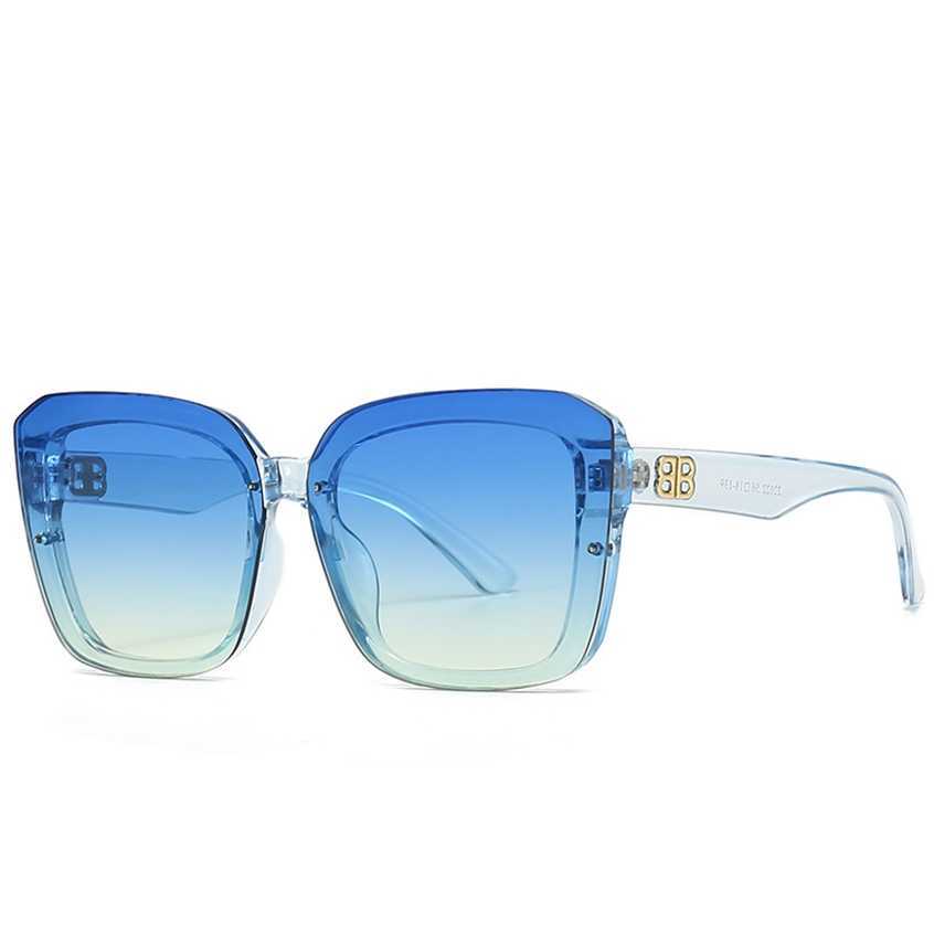 Sunglasses 2023 new 22022 fashion sunscreen large frame women's trend advanced sense popular sunglasses 
Sunglasses 2023 new 22022 fashion sunscreen large frame women's trend advanced sense popular sunglasses