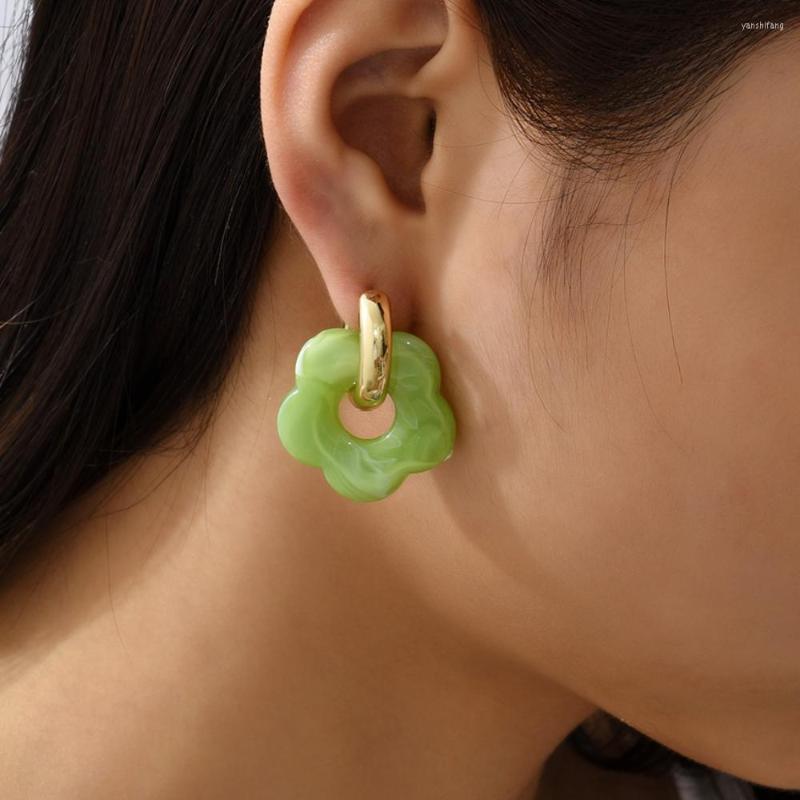 Hoop Earrings 2023 Colorful Flower Resin Acrylic Charms Earring Metal Circle Ear Buckle For Women Cute Party Gift Jewelry
Hoop Earrings 2023 Colorful Flower Resin Acrylic Charms Earring Metal Circle Ear Buckle For Women Cute Party Gift Jewelry