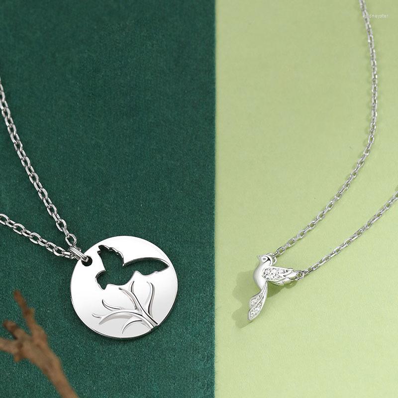 Pendant Necklaces Selling Silver Color Personality Blue Eucalyptus Bird Couple Necklace Fashion Trend Long-distance Love Gift X276
Pendant Necklaces Selling Silver Color Personality Blue Eucalyptus Bird Couple Necklace Fashion Trend Long-distance Love Gift X276