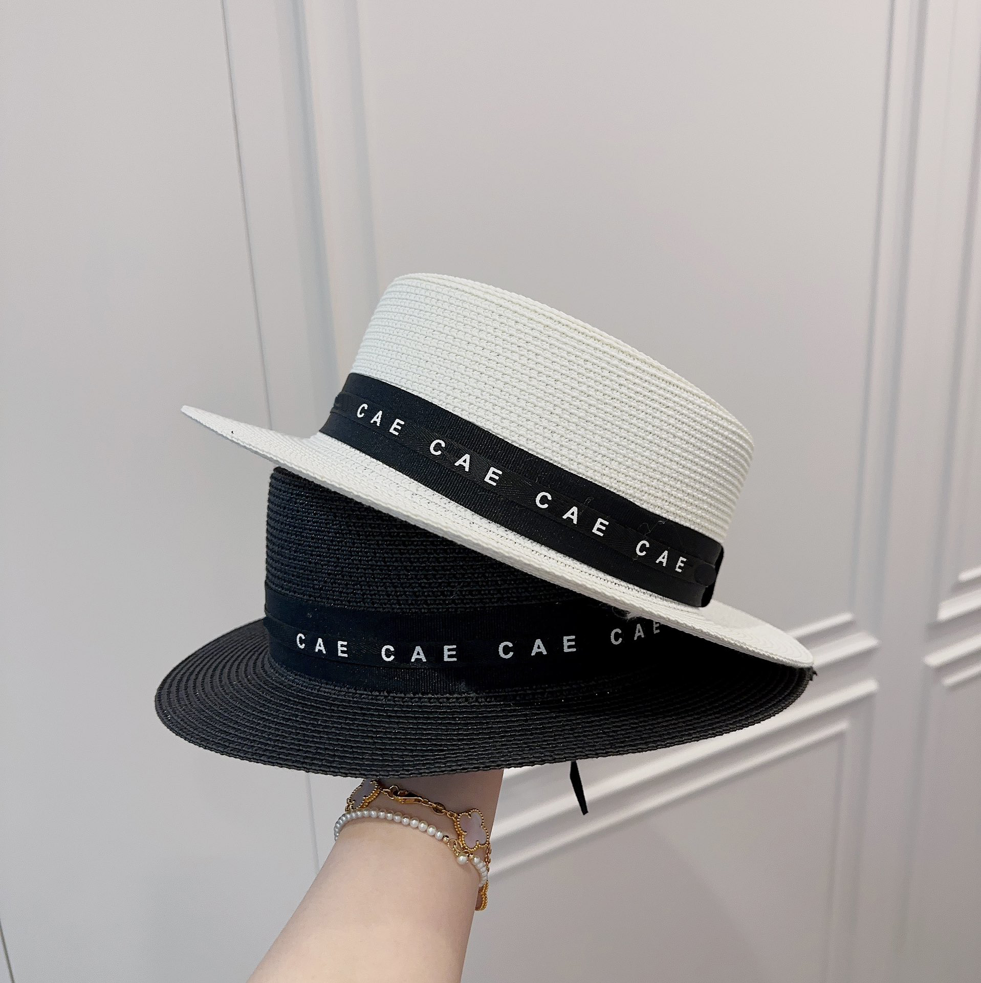 4style Fashion Luxury Brand Designer Bucket Hat for Women Men PU Leather Grass Caps Casquettes Fisherman Buckets Hats Summer Sun Visor, Black
4style Fashion Luxury Brand Designer Bucket Hat for Women Men PU Leather Grass Caps Casquettes Fisherman Buckets Hats Summer Sun Visor, Black