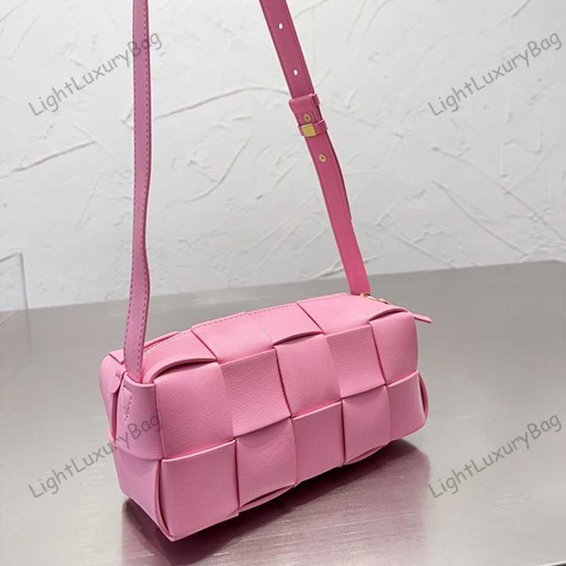 Weekender Bags For Women Fashion Shoulder Bag Classic Designer Leather A Variety Of Brilliant Colors To Choose From Handbag Famous Brand Shopping Purses 230313, Style1
Weekender Bags For Women Fashion Shoulder Bag Classic Designer Leather A Variety Of Brilliant Colors To Choose From Handbag Famous Brand Shopping Purses 230313, Style1