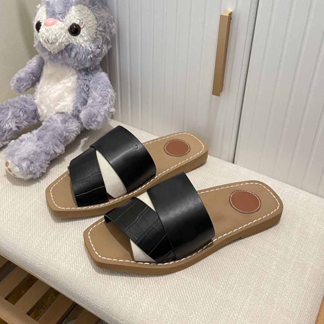 Cross Slippers Summer Holiday Sandals Designer Snake Print Flat Beach Shoes Antislip Rubber, Black
Cross Slippers Summer Holiday Sandals Designer Snake Print Flat Beach Shoes Antislip Rubber, Black