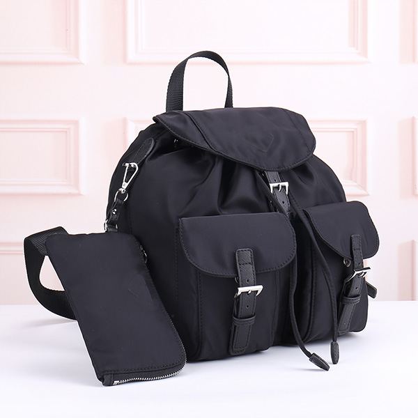 Designers backpacks Nylon Backpack black backpacks Fashion men's and women's travel bag large capacity Tote schoolBag sport handbags Pocket P satchel
