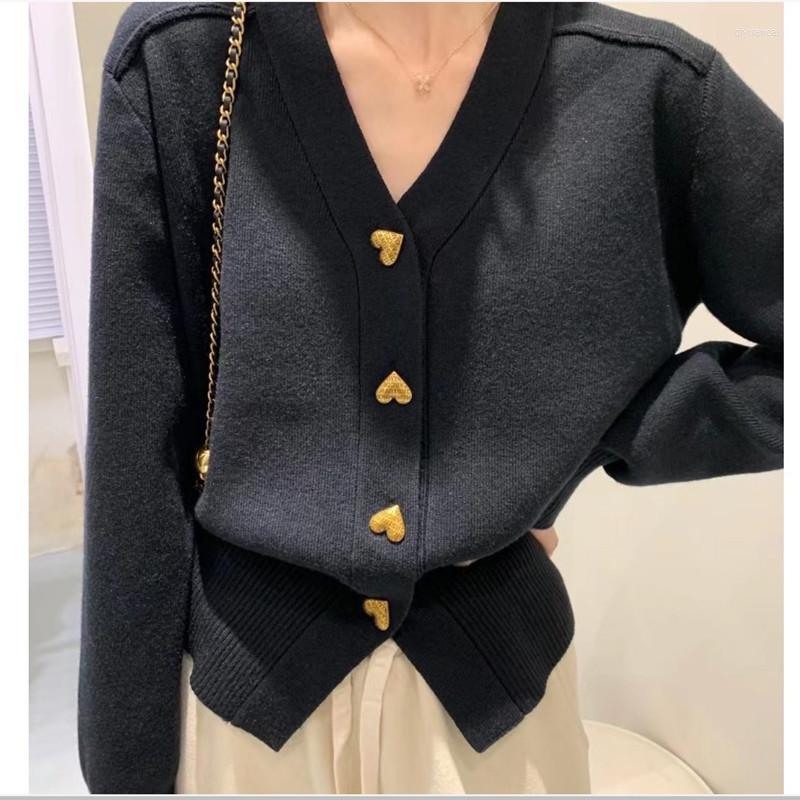 Women's Knits Korea Version Autumn 2023 French Age-reducing Knitted Jacket Women's Fashion Design Sense Thin Cardigan, White
Women's Knits Korea Version Autumn 2023 French Age-reducing Knitted Jacket Women's Fashion Design Sense Thin Cardigan, White