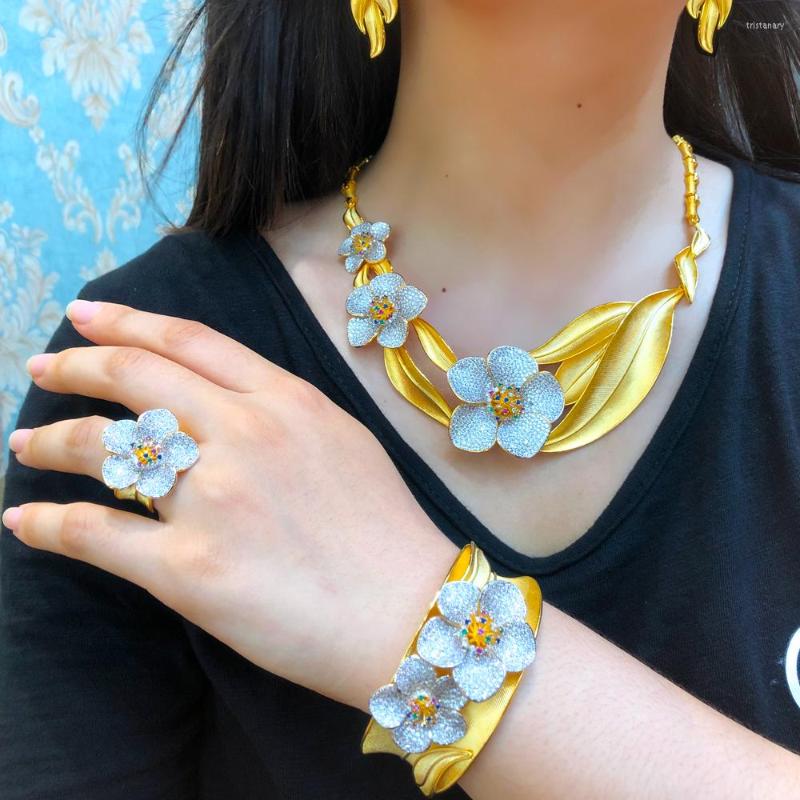 Necklace Earrings Set Soramoore Charm Luxury 4PCS Bangle Ring For Women Russia Dubai Bridal Wedding High Quality, Picture shown
Necklace Earrings Set Soramoore Charm Luxury 4PCS Bangle Ring For Women Russia Dubai Bridal Wedding High Quality, Picture shown