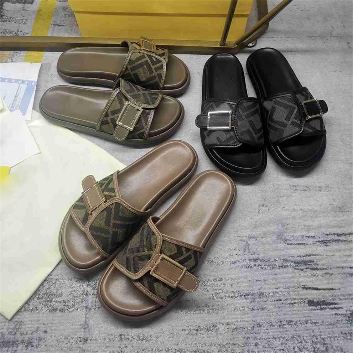 Designer Women Sandals Feel Satin Slippers Fashion Letter Brown Beach Indoor Flat Sandals Soft Print Casual Shoes Graphy Slippers
Designer Women Sandals Feel Satin Slippers Fashion Letter Brown Beach Indoor Flat Sandals Soft Print Casual Shoes Graphy Slippers