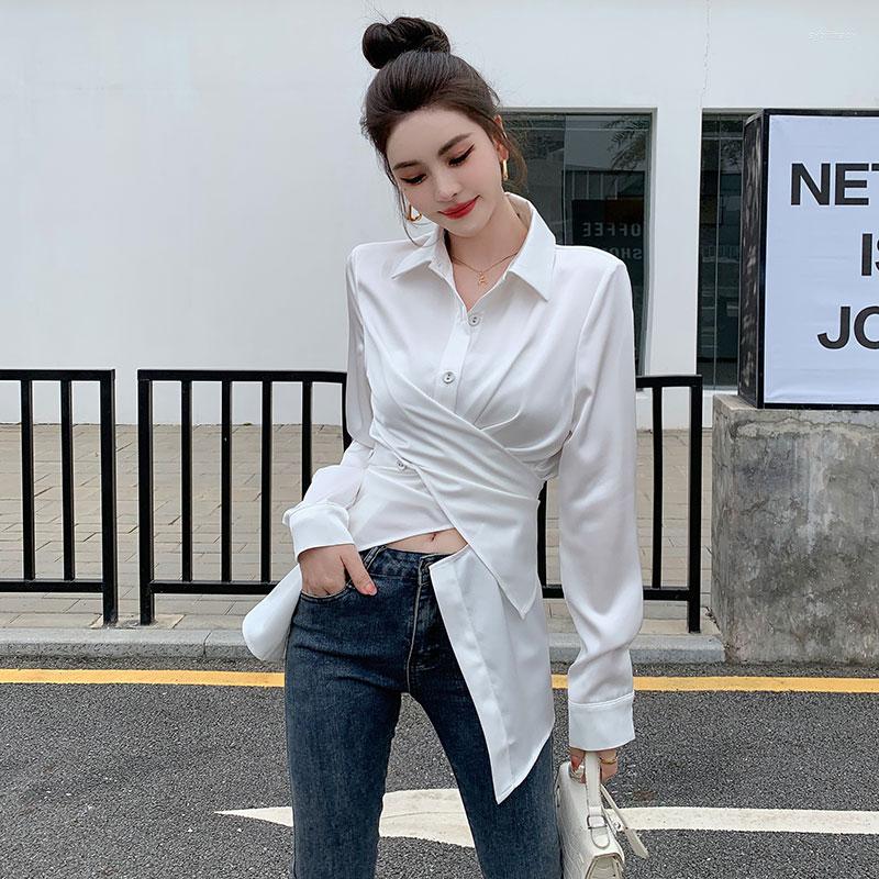 Women' Blouses Chic Designer Spring White Satin Shirt Tops For Women Lapel Single Breasted Irregular Two Wear Female Split Office
Women' Blouses Chic Designer Spring White Satin Shirt Tops For Women Lapel Single Breasted Irregular Two Wear Female Split Office