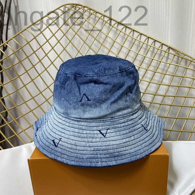 designer Luxurys Designers Bucket Hat Top Quality Leisure Cap Womens Fashion Gradient Casual Fisherman Caps Mens Classic and Versatile Fitted Hats 71W8, Blue
designer Luxurys Designers Bucket Hat Top Quality Leisure Cap Womens Fashion Gradient Casual Fisherman Caps Mens Classic and Versatile Fitted Hats 71W8, Blue