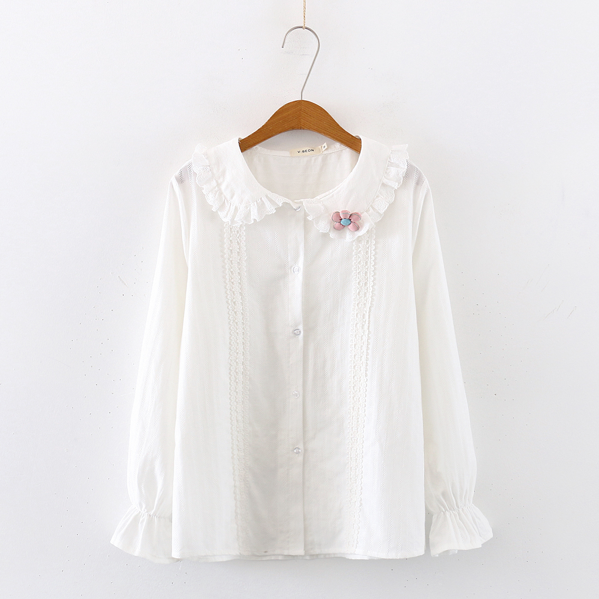 Women's Blouses Shirts Korean Style Student Womens Tops and Blouses Lolita Peter Pan Collar Button Lace Blouse Teen Girl Floral Long Sleeve White Shirt 230313
Women's Blouses Shirts Korean Style Student Womens Tops and Blouses Lolita Peter Pan Collar Button Lace Blouse Teen Girl Floral Long Sleeve White Shirt 230313