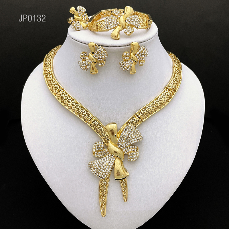 Wedding Jewelry Sets Italy Gold Plated Jewelry Sets For Women Bowknot Shape Dubai Jewelry Gold Color Necklace Set Wedding Party Gift 230313
Wedding Jewelry Sets Italy Gold Plated Jewelry Sets For Women Bowknot Shape Dubai Jewelry Gold Color Necklace Set Wedding Party Gift 230313