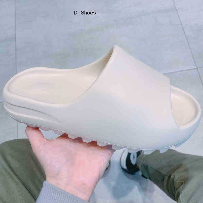 Coconut Genuine Official Website Slippers Ajcb Men's Putian High Kan Ye's Same Shoes with the Feeling of Stepping on Excrement in 2EG0Q, Yz slippers - pure black
Coconut Genuine Official Website Slippers Ajcb Men's Putian High Kan Ye's Same Shoes with the Feeling of Stepping on Excrement in 2EG0Q, Yz slippers - pure black