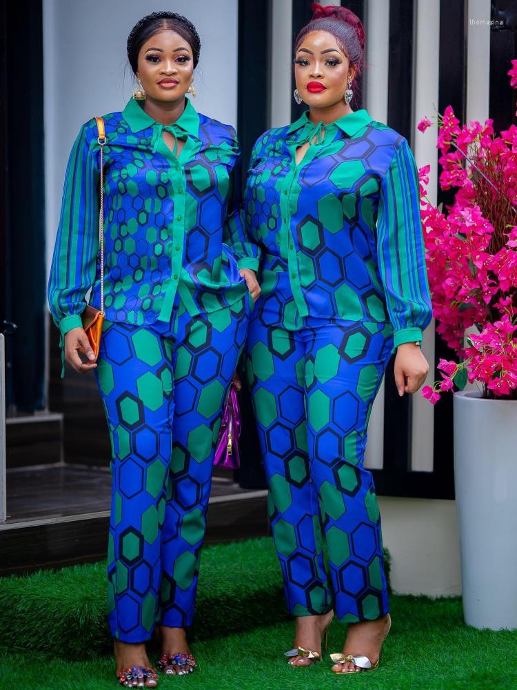 Ethnic Clothing African Two Piece Set Stripe Print Long Sleeve Blouse Tops And Pant Suits Spring Autumn Women Sheath Matching Fashion Outfit
Ethnic Clothing African Two Piece Set Stripe Print Long Sleeve Blouse Tops And Pant Suits Spring Autumn Women Sheath Matching Fashion Outfit