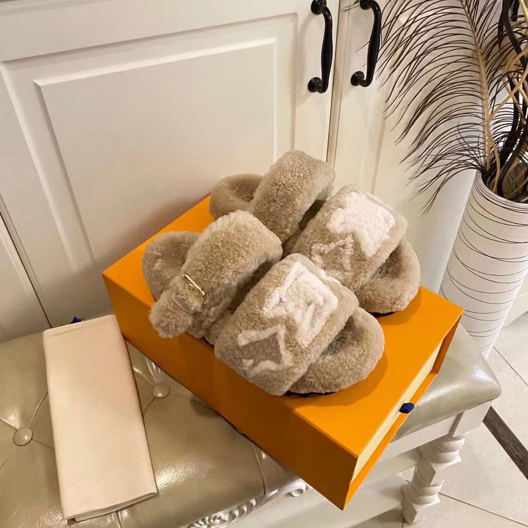 2023 Women Paseo Plush Slippers Fashion Womens Sheepskin Furry Sandals Slipper Comfort Flat Mule Wool Luxury Designer Warm Fur Indoor Outdoor Wear, Lvt8031
2023 Women Paseo Plush Slippers Fashion Womens Sheepskin Furry Sandals Slipper Comfort Flat Mule Wool Luxury Designer Warm Fur Indoor Outdoor Wear, Lvt8031