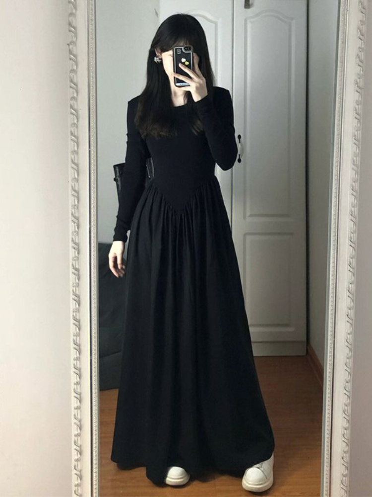 Casual Dresses Maxi Black Long Sleeve Dresses for Women Autumn Vestido De Mujer Solid Minimalist Folds Empire Korean Fashion Style Stylish 230313