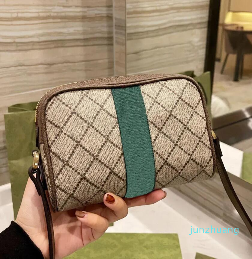 2023 Designers Letter Printed Shoulder Bag For Women Luxury Camera Bags Brand 11 Real Leather Canvas Matching Purse Fashion Shopping Crossbody Tote Wallet, Brown
2023 Designers Letter Printed Shoulder Bag For Women Luxury Camera Bags Brand 11 Real Leather Canvas Matching Purse Fashion Shopping Crossbody Tote Wallet, Brown