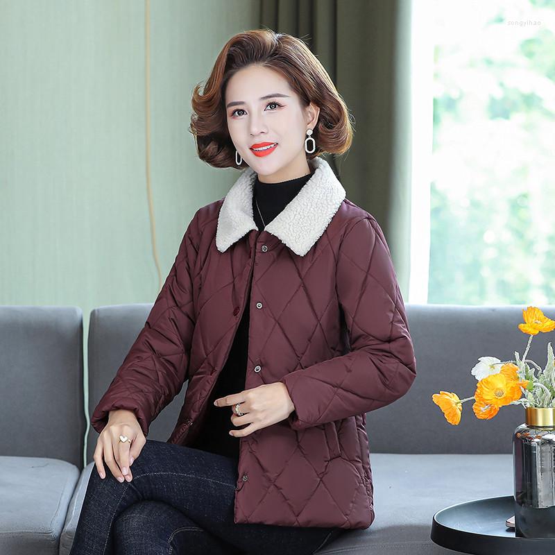 Women's Trench Coats Middle-Aged Elderly Mothers Cotton Coat Women Winter Padded Jacket Short Loose Outwear Female Large Size Overcoat, Black
Women's Trench Coats Middle-Aged Elderly Mothers Cotton Coat Women Winter Padded Jacket Short Loose Outwear Female Large Size Overcoat, Black