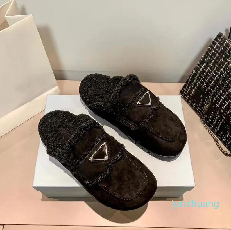 Winter flat bottom Half Slipper Designer Shoes Warmth Wool Slippers Fur Fluffy Soft High Quality Luxury Brand Triangle Classic Fashion slipper 01, Black
Winter flat bottom Half Slipper Designer Shoes Warmth Wool Slippers Fur Fluffy Soft High Quality Luxury Brand Triangle Classic Fashion slipper 01, Black