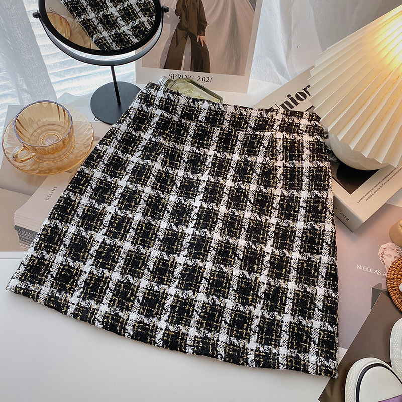 Skirts Gagarich Woman Plaid Skirt Spring Style Korean Version Slimming Sweet High-waisted A-line Short Skirt Mini Girl Bottoms 230313