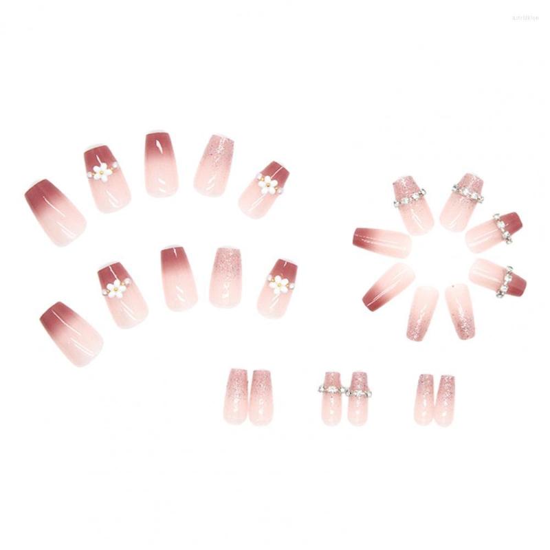 False Nails 1 Set Beautiful Nail Non-breakable Artificial Harmless DIY Gradient Smudge Faux Pearl Flower Fingernail, Pink
False Nails 1 Set Beautiful Nail Non-breakable Artificial Harmless DIY Gradient Smudge Faux Pearl Flower Fingernail, Pink