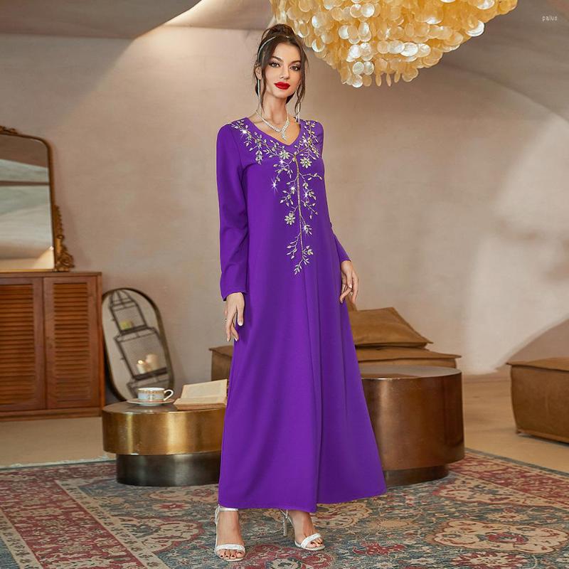 Ethnic Clothing Elegant Dubai Abaya Turkey Islam Muslim Long Hijab Dress Kaftans Abayas For Women Rhinestone Robe Longue Femme Musulmane
Ethnic Clothing Elegant Dubai Abaya Turkey Islam Muslim Long Hijab Dress Kaftans Abayas For Women Rhinestone Robe Longue Femme Musulmane