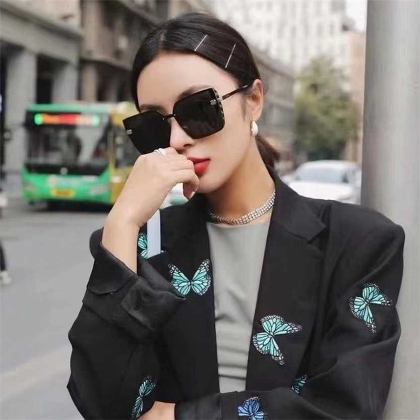 Sunglasses 2023 new New online red women's small scented with advanced sense ins fashionable round face and sunscreen sunglasses
Sunglasses 2023 new New online red women's small scented with advanced sense ins fashionable round face and sunscreen sunglasses