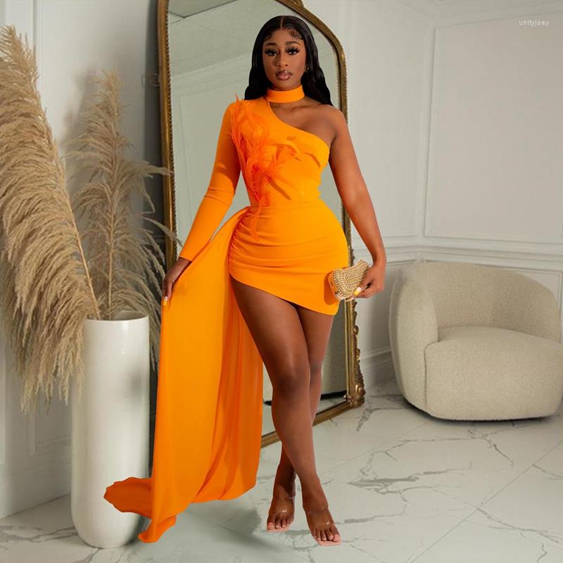 Casual Dresses STYLISH LADY One Shoulder Feather Cloak Dress 2023 Autumn Women Long Sleeve Stand Neck Bodycon Club Party Irregular, Black
Casual Dresses STYLISH LADY One Shoulder Feather Cloak Dress 2023 Autumn Women Long Sleeve Stand Neck Bodycon Club Party Irregular, Black