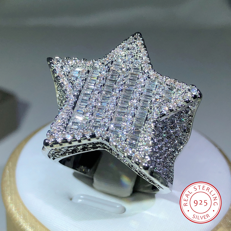 Wedding Rings 925 Silver Luxury Star Diamond Rings For Manwomen Solid White Yellow Gold Rings Shine Hiphop Jewlery Gifts 230313
Wedding Rings 925 Silver Luxury Star Diamond Rings For Manwomen Solid White Yellow Gold Rings Shine Hiphop Jewlery Gifts 230313