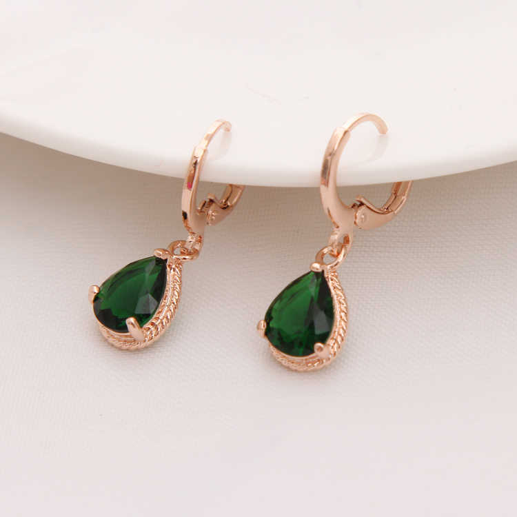 Dangle Chandelier Gold Color Earrings Green Water Drop CZ Stone Pierced Dangle Earrings Women/Girls Long Drop Earrings fashion jewelry G230313
Dangle Chandelier Gold Color Earrings Green Water Drop CZ Stone Pierced Dangle Earrings Women/Girls Long Drop Earrings fashion jewelry G230313