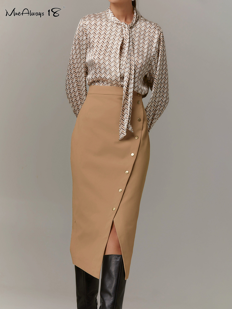 Skirts Mnealways18 Vintage Khaki Button Slit Skirts Elegant Women Winter High Waist A-Line Skirts Office Ladies Black Midi Skirts 230313
Skirts Mnealways18 Vintage Khaki Button Slit Skirts Elegant Women Winter High Waist A-Line Skirts Office Ladies Black Midi Skirts 230313