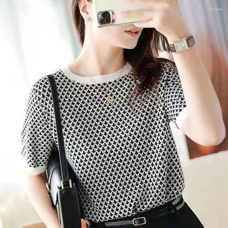 Women's T Shirts Summer Ice Silk Korean Version Commuter Round Neck Women'S All-Match Stitching Knitted Comfortable Sleeveless Plaid, Black
Women's T Shirts Summer Ice Silk Korean Version Commuter Round Neck Women'S All-Match Stitching Knitted Comfortable Sleeveless Plaid, Black