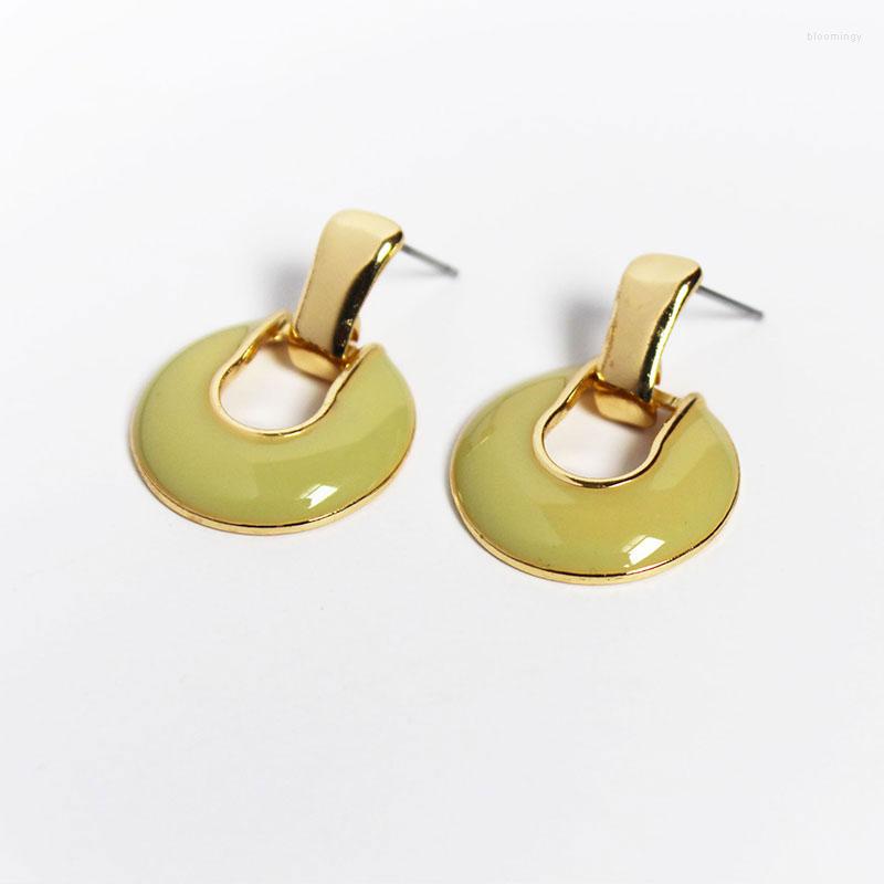 Stud Earrings GSOLD 2023 Summer Geometric Hollow Metal Green Enamel Women Simple Sweet Cool Temperament Alloy Jewelry
Stud Earrings GSOLD 2023 Summer Geometric Hollow Metal Green Enamel Women Simple Sweet Cool Temperament Alloy Jewelry