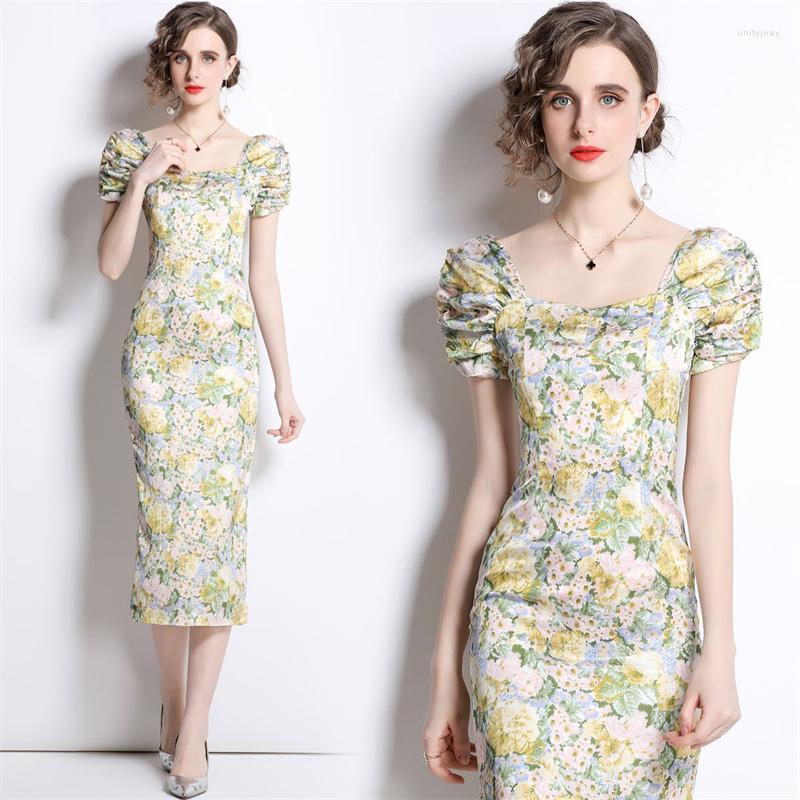 Casual Dresses Graceful Chiffon Small Floral Retro Elegant Female Summer Dress Sexy Square Colar Puff Sleeve Bodycon Package Hip Festa, Mixed color
Casual Dresses Graceful Chiffon Small Floral Retro Elegant Female Summer Dress Sexy Square Colar Puff Sleeve Bodycon Package Hip Festa, Mixed color