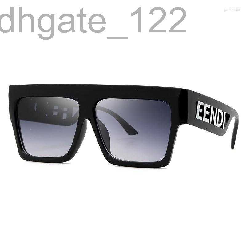 designer Sunglasses Fashion Square Oversized For Women Men With Letters Vintage Big Frame Retro Luxury Designer Sun Glasses UV400 Eyewear HGN1
designer Sunglasses Fashion Square Oversized For Women Men With Letters Vintage Big Frame Retro Luxury Designer Sun Glasses UV400 Eyewear HGN1