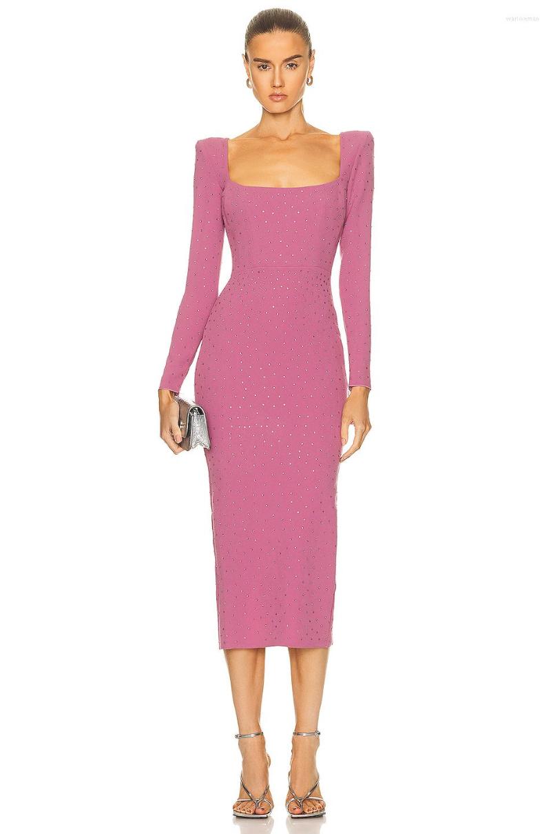 Casual Dresses Elegant Pink Color Shining Diamond Fashion Shoulder Pad Midi Evening Dress Women Bodycon Bandage Celebrity Party Vestido
Casual Dresses Elegant Pink Color Shining Diamond Fashion Shoulder Pad Midi Evening Dress Women Bodycon Bandage Celebrity Party Vestido