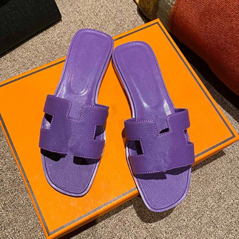 2023 Designer Slippers Classic Flat Slides Fashion Women Sandals Fashion Leather Slide Summer Beach Sandal Red Yellow Cartoon Slipper With B MKJKMJ rh40000004, 22
2023 Designer Slippers Classic Flat Slides Fashion Women Sandals Fashion Leather Slide Summer Beach Sandal Red Yellow Cartoon Slipper With B MKJKMJ rh40000004, 22