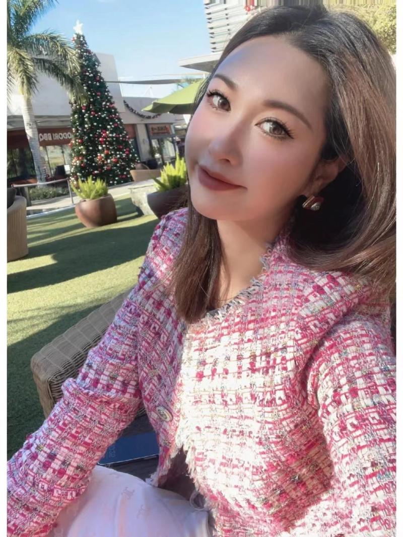 Women' Jackets High Quality Women Fashion Spring Autumn Vintage Elegant Western Pink Tweed Jacket Coat, Red
Women' Jackets High Quality Women Fashion Spring Autumn Vintage Elegant Western Pink Tweed Jacket Coat, Red
